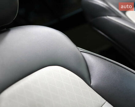 Красный Киа Sportage, объемом двигателя 2 л и пробегом 144 тыс. км за 21800 $, фото 91 на Automoto.ua