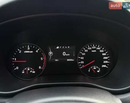 Червоний Кіа Sportage, об'ємом двигуна 2 л та пробігом 97 тис. км за 20700 $, фото 76 на Automoto.ua