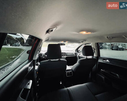 Красный Киа Sportage, объемом двигателя 1.69 л и пробегом 152 тыс. км за 16750 $, фото 40 на Automoto.ua
