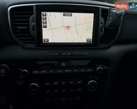 Червоний Кіа Sportage, об'ємом двигуна 2 л та пробігом 97 тис. км за 20700 $, фото 74 на Automoto.ua