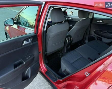 Червоний Кіа Sportage, об'ємом двигуна 1.69 л та пробігом 58 тис. км за 18800 $, фото 46 на Automoto.ua