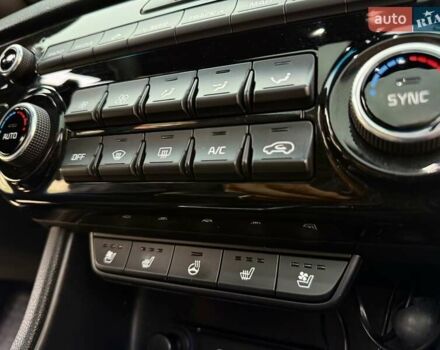 Червоний Кіа Sportage, об'ємом двигуна 2 л та пробігом 97 тис. км за 20700 $, фото 45 на Automoto.ua