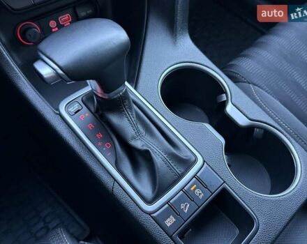 Червоний Кіа Sportage, об'ємом двигуна 1.69 л та пробігом 58 тис. км за 18800 $, фото 36 на Automoto.ua