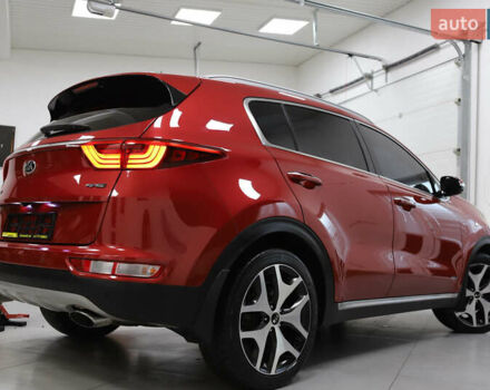Красный Киа Sportage, объемом двигателя 2 л и пробегом 144 тыс. км за 21800 $, фото 7 на Automoto.ua