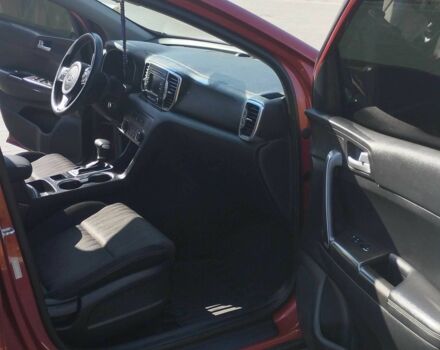 Красный Киа Sportage, объемом двигателя 2.4 л и пробегом 270 тыс. км за 303 $, фото 8 на Automoto.ua