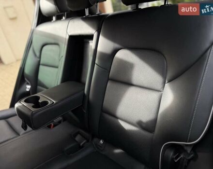 Червоний Кіа Sportage, об'ємом двигуна 2 л та пробігом 97 тис. км за 21800 $, фото 45 на Automoto.ua