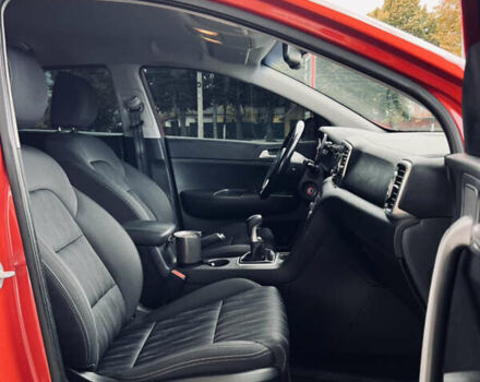 Красный Киа Sportage, объемом двигателя 1.69 л и пробегом 152 тыс. км за 16750 $, фото 33 на Automoto.ua