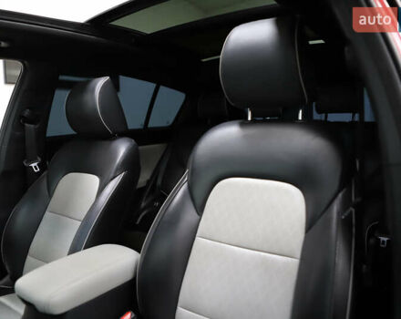 Красный Киа Sportage, объемом двигателя 2 л и пробегом 144 тыс. км за 21800 $, фото 69 на Automoto.ua