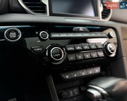 Червоний Кіа Sportage, об'ємом двигуна 2 л та пробігом 97 тис. км за 20700 $, фото 44 на Automoto.ua