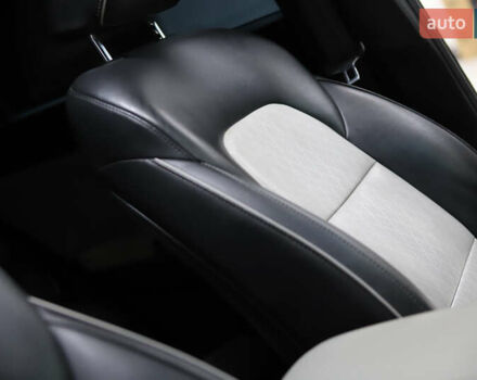 Красный Киа Sportage, объемом двигателя 2 л и пробегом 144 тыс. км за 21800 $, фото 89 на Automoto.ua