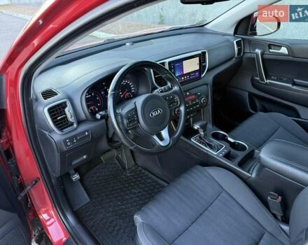 Червоний Кіа Sportage, об'ємом двигуна 1.69 л та пробігом 58 тис. км за 18800 $, фото 26 на Automoto.ua