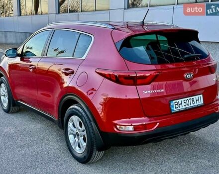 Червоний Кіа Sportage, об'ємом двигуна 1.69 л та пробігом 58 тис. км за 18800 $, фото 4 на Automoto.ua