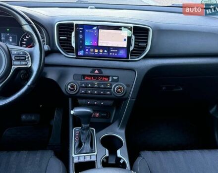 Червоний Кіа Sportage, об'ємом двигуна 1.69 л та пробігом 58 тис. км за 18800 $, фото 41 на Automoto.ua