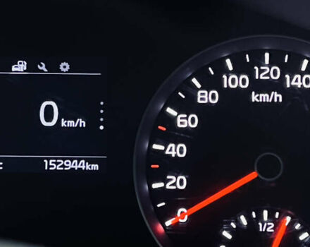 Красный Киа Sportage, объемом двигателя 1.69 л и пробегом 152 тыс. км за 16750 $, фото 44 на Automoto.ua
