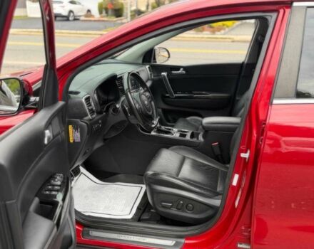 Красный Киа Sportage, объемом двигателя 2 л и пробегом 51 тыс. км за 10000 $, фото 9 на Automoto.ua