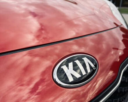 Красный Киа Sportage, объемом двигателя 1.69 л и пробегом 152 тыс. км за 16750 $, фото 20 на Automoto.ua