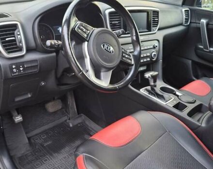 Киа Sportage 2018 в Харькове на Automoto.ua Красный Киа Sportage, объемом двигателя 1.59 л и пробегом 129 тыс. км за 16500 $, фото 9 на Automoto.ua