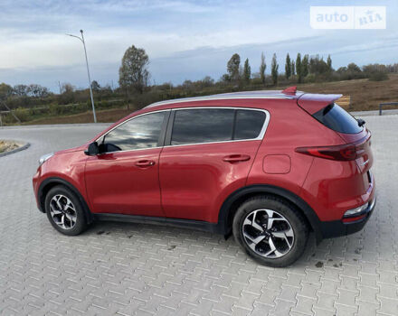 Красный Киа Sportage, объемом двигателя 1.6 л и пробегом 133 тыс. км за 18000 $, фото 3 на Automoto.ua