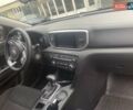 Киа Sportage 2018 в Черновцах на Automoto.ua Красный Киа Sportage, объемом двигателя 1.59 л и пробегом 931 тыс. км за 17300 $, фото 5 на Automoto.ua