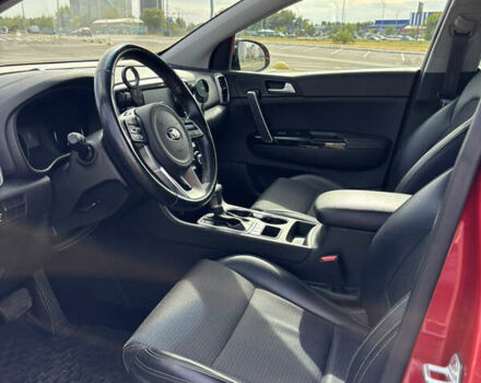 Киа Sportage 2018 в Киеве на Automoto.ua Красный Киа Sportage, объемом двигателя 2 л и пробегом 115 тыс. км за 23000 $, фото 13 на Automoto.ua