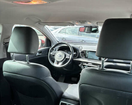 Киа Sportage 2018 в Киеве на Automoto.ua Красный Киа Sportage, объемом двигателя 2 л и пробегом 115 тыс. км за 23000 $, фото 20 на Automoto.ua