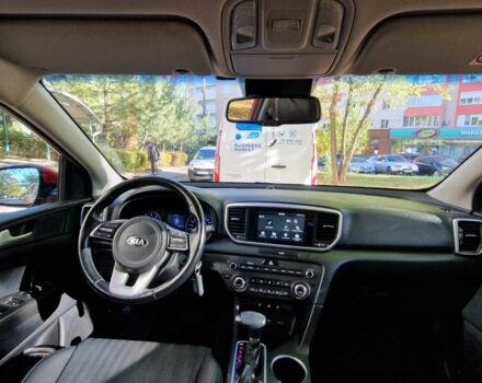 Красный Киа Sportage, объемом двигателя 1.6 л и пробегом 64 тыс. км за 17500 $, фото 6 на Automoto.ua