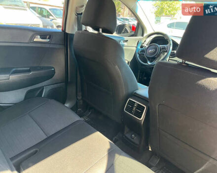 Червоний Кіа Sportage, об'ємом двигуна 2.4 л та пробігом 130 тис. км за 15500 $, фото 17 на Automoto.ua