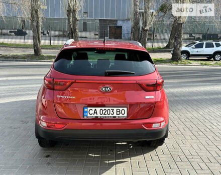 Красный Киа Sportage, объемом двигателя 1.69 л и пробегом 76 тыс. км за 18950 $, фото 5 на Automoto.ua