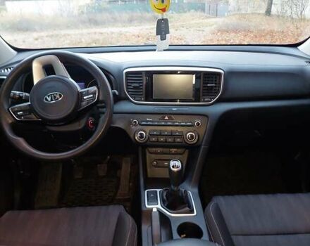 Червоний Кіа Sportage, об'ємом двигуна 1.59 л та пробігом 53 тис. км за 16500 $, фото 8 на Automoto.ua