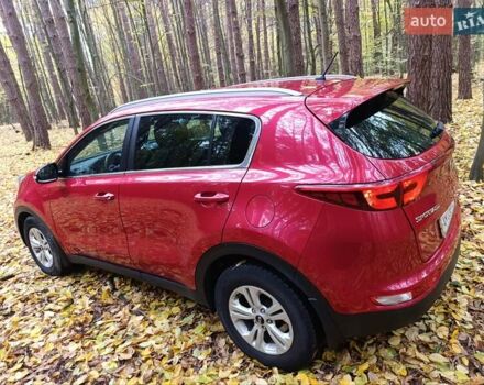 Красный Киа Sportage, объемом двигателя 1.7 л и пробегом 161 тыс. км за 15000 $, фото 27 на Automoto.ua