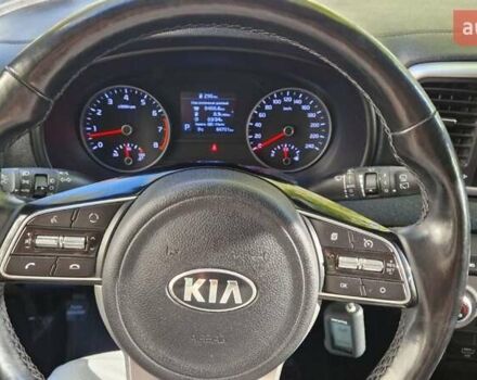 Красный Киа Sportage, объемом двигателя 1.59 л и пробегом 64 тыс. км за 17500 $, фото 1 на Automoto.ua