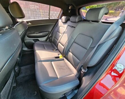 Червоний Кіа Sportage, об'ємом двигуна 1.6 л та пробігом 87 тис. км за 5200 $, фото 4 на Automoto.ua
