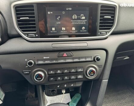 Красный Киа Sportage, объемом двигателя 1.6 л и пробегом 90 тыс. км за 20990 $, фото 13 на Automoto.ua