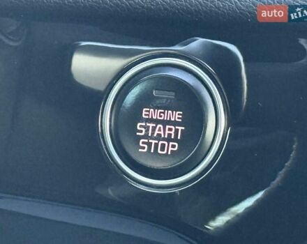 Красный Киа Sportage, объемом двигателя 2 л и пробегом 105 тыс. км за 26750 $, фото 42 на Automoto.ua