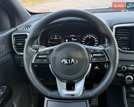 Красный Киа Sportage, объемом двигателя 2 л и пробегом 105 тыс. км за 26750 $, фото 28 на Automoto.ua