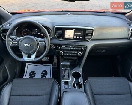 Красный Киа Sportage, объемом двигателя 2 л и пробегом 105 тыс. км за 26750 $, фото 45 на Automoto.ua