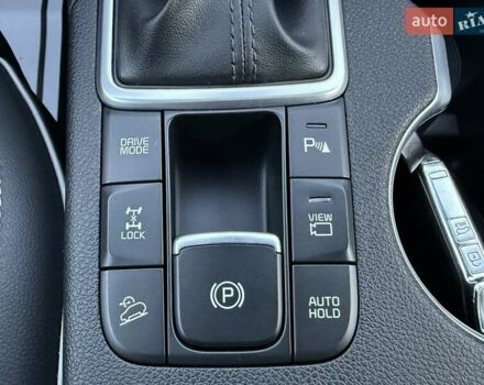 Красный Киа Sportage, объемом двигателя 2 л и пробегом 105 тыс. км за 26750 $, фото 36 на Automoto.ua