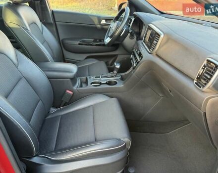 Красный Киа Sportage, объемом двигателя 2 л и пробегом 105 тыс. км за 26750 $, фото 50 на Automoto.ua