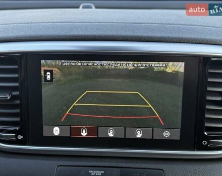 Красный Киа Sportage, объемом двигателя 2 л и пробегом 105 тыс. км за 26750 $, фото 33 на Automoto.ua