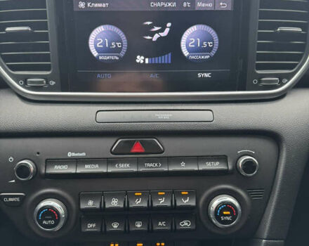 Красный Киа Sportage, объемом двигателя 1.59 л и пробегом 82 тыс. км за 18500 $, фото 18 на Automoto.ua