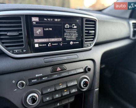 Красный Киа Sportage, объемом двигателя 1.59 л и пробегом 20 тыс. км за 19200 $, фото 20 на Automoto.ua