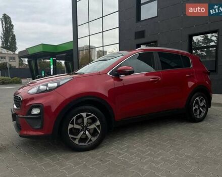 Киа Sportage 2021 в Киеве на Automoto.ua Красный Киа Sportage, объемом двигателя 1.59 л и пробегом 81 тыс. км за 18400 $, фото 1 на Automoto.ua