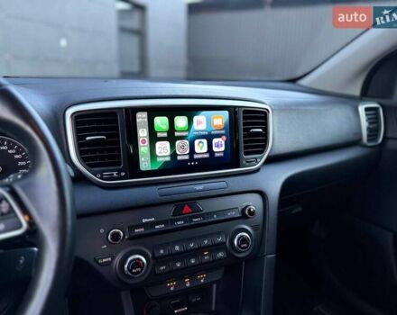 Киа Sportage 2021 в Киеве на Automoto.ua Красный Киа Sportage, объемом двигателя 1.59 л и пробегом 81 тыс. км за 18400 $, фото 2 на Automoto.ua