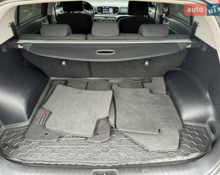Красный Киа Sportage, объемом двигателя 1.59 л и пробегом 82 тыс. км за 18500 $, фото 32 на Automoto.ua