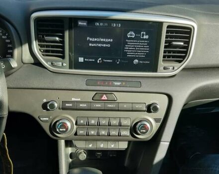Червоний Кіа Sportage, об'ємом двигуна 1.59 л та пробігом 14 тис. км за 21500 $, фото 11 на Automoto.ua