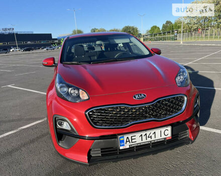 Червоний Кіа Sportage, об'ємом двигуна 1.59 л та пробігом 29 тис. км за 21500 $, фото 8 на Automoto.ua