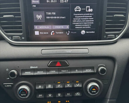 Красный Киа Sportage, объемом двигателя 1.59 л и пробегом 82 тыс. км за 18500 $, фото 14 на Automoto.ua