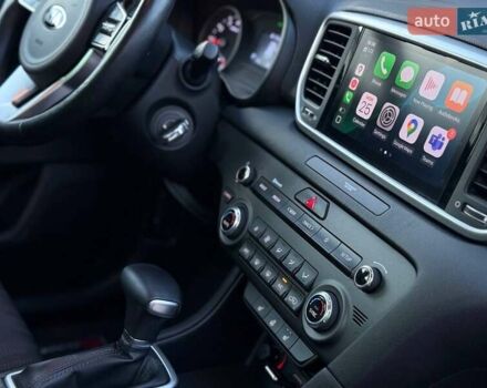 Киа Sportage 2021 в Киеве на Automoto.ua Красный Киа Sportage, объемом двигателя 1.59 л и пробегом 81 тыс. км за 18400 $, фото 11 на Automoto.ua