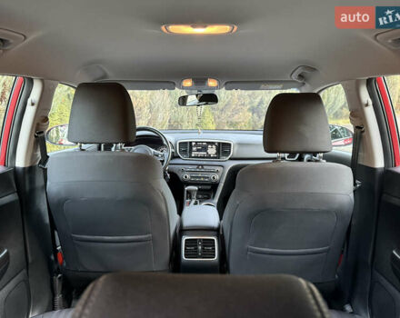 Красный Киа Sportage, объемом двигателя 1.59 л и пробегом 20 тыс. км за 19200 $, фото 34 на Automoto.ua