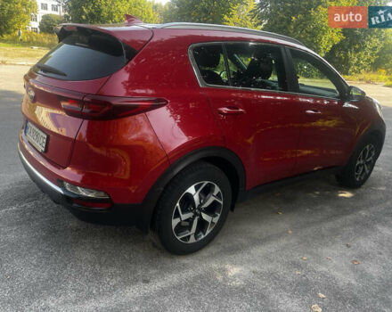 Киа Sportage 2021 в Шостке на Automoto.ua Красный Киа Sportage, объемом двигателя 1.6 л и пробегом 87 тыс. км за 22500 $, фото 2 на Automoto.ua
